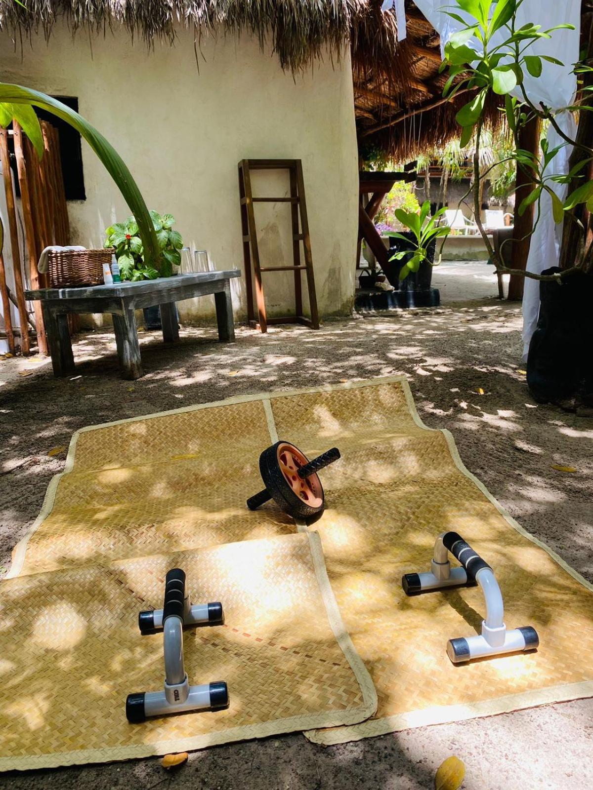 Holbox Deluxe Apartments Exteriör bild